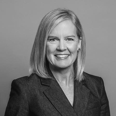 Eileen Hanson Headshot